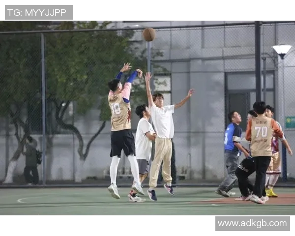 赛事精彩回顾:回望赛事高潮瞬间与胜负背后的故事 赛事精彩回顾:回望赛事高潮瞬间与胜负背后的故事