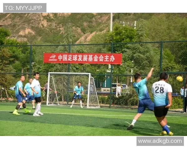 激情四溢的绿茵战场 足球赛事带来无限精彩与挑战